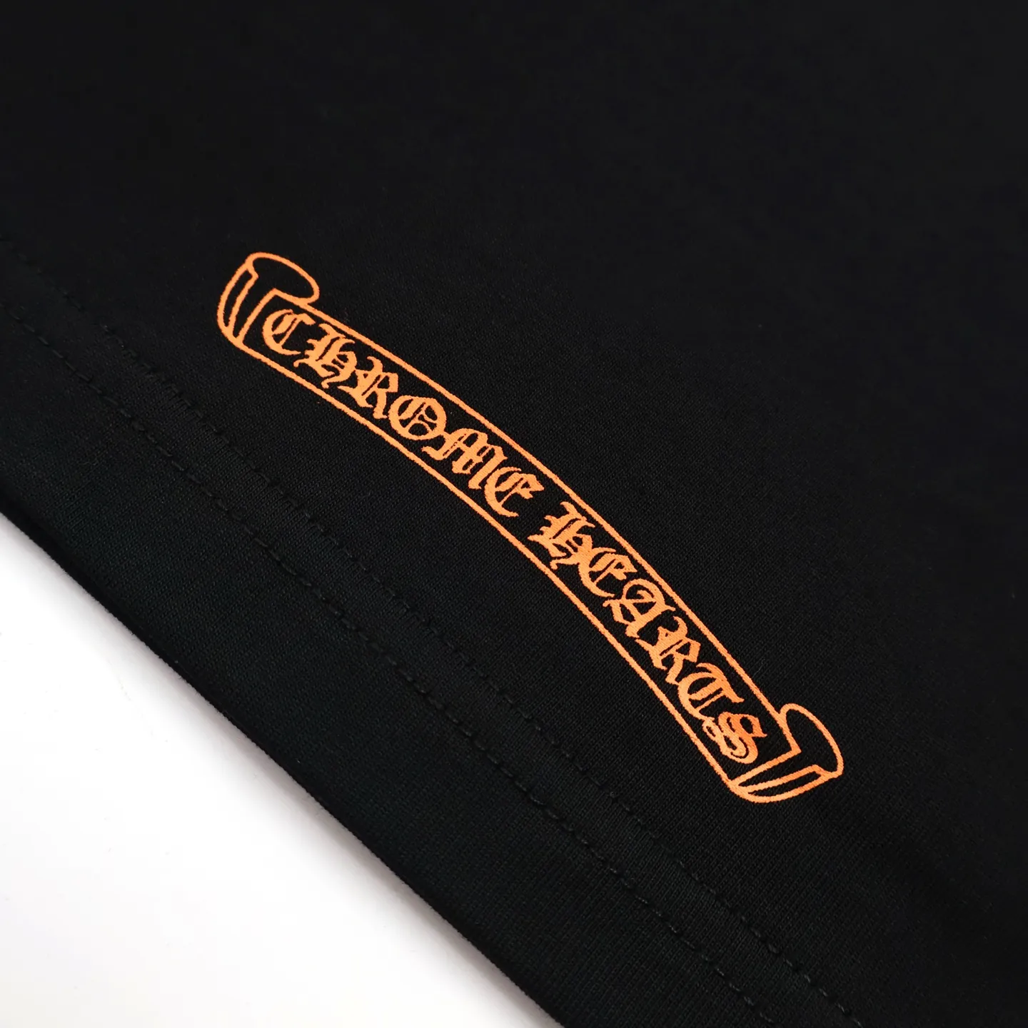 🅿️270 [Exclusive supply] CH Crow Heart Orange Short Sleeve. The original product was purchased for 4,296. The fabric is made of custom-woven and dyed 230g pure cotton plain weave. The printing is made of imported ink and three-dimensional printing. The size and position are perfectly restored. Size:S-M-L